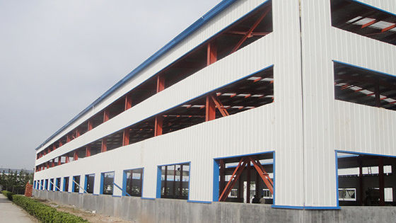 ASTM Edificio di struttura in acciaio Gran magazzino di grande spessore Q235 Q355B