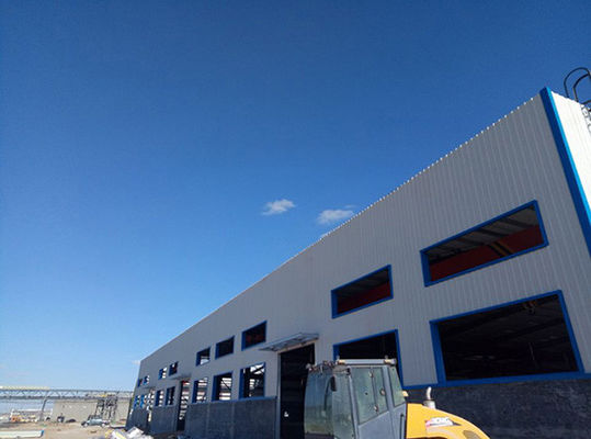 Struttura edilizia efficiente magazzino rispettoso dell'ambiente